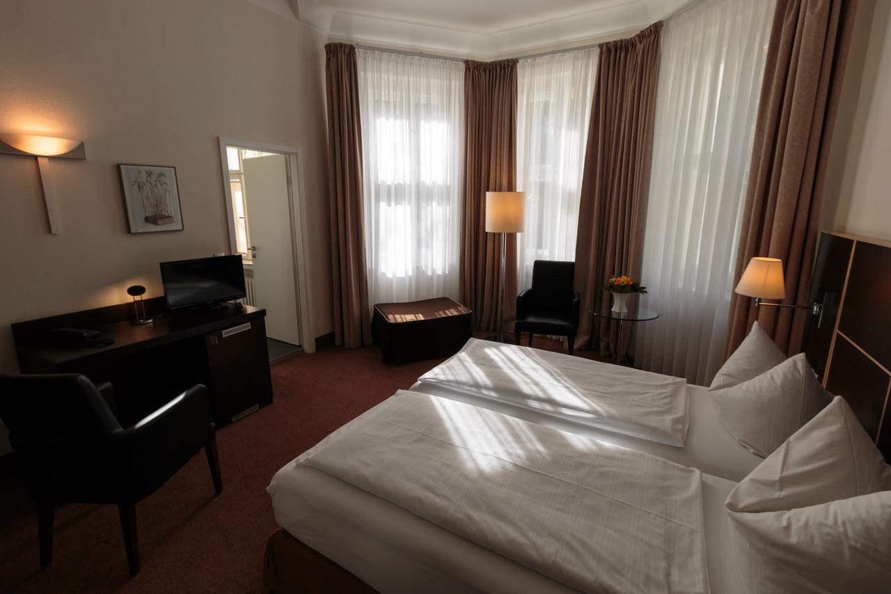 Hotel Landhaus Schlachtensee Βερολίνο Εξωτερικό φωτογραφία